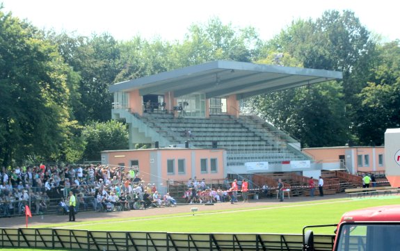 Stadion an der Kirmeswiese (Prof. Hueppe Stadion)